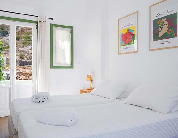 Intérieur de la chambre supérieure au Margado Sifnos